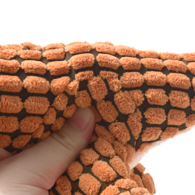texture douillette et resistante Peluche Dino